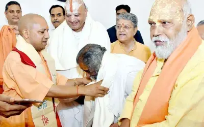 साधु संत सीएम योगी से चाहते हैं कुछ और शहरों के नाम बदले जाएं