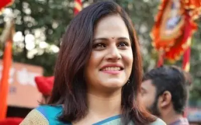 उबर कैब ड्राइवर ने की एक्ट्रेस से बदसलूकी, मुंबई पुलिस ने कार्रवाई का दिया आदेश |